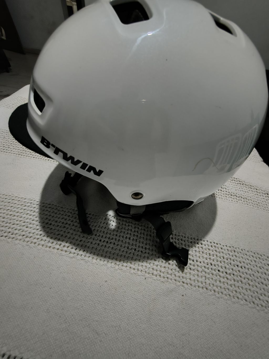 Capacete Esportivo B'Twin Branco